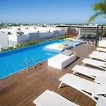 Condominio En Playa Del Carmen